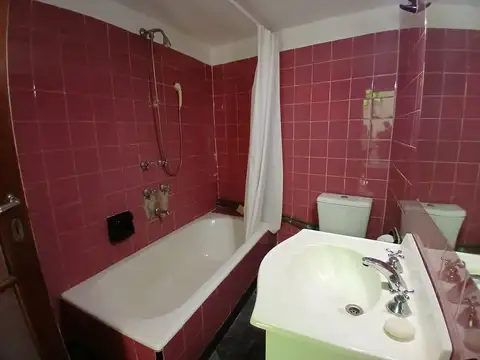 Depto Tipo Casa en Venta en Caballito, USD 110.000