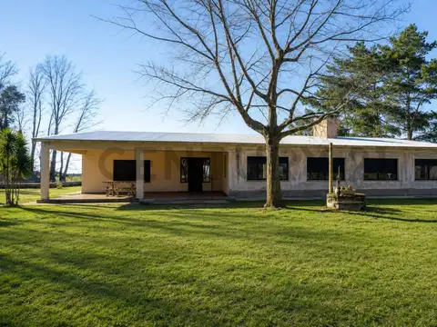 VENTA CASA DE CAMPO 6 ha, 4 DORMITORIOS, 2 BAÑOS, PISCINA, VILLA AMELIA