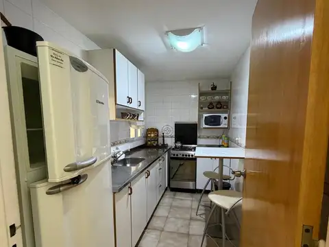 Departamento en Alquiler con 1 cocheras