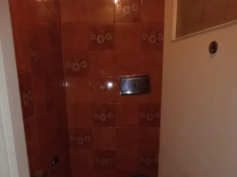 Depto Tipo Casa en Venta 50 años