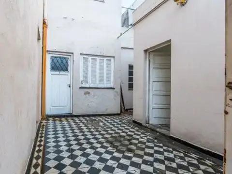Venta 2 casas Independientes y local comercial o deposito