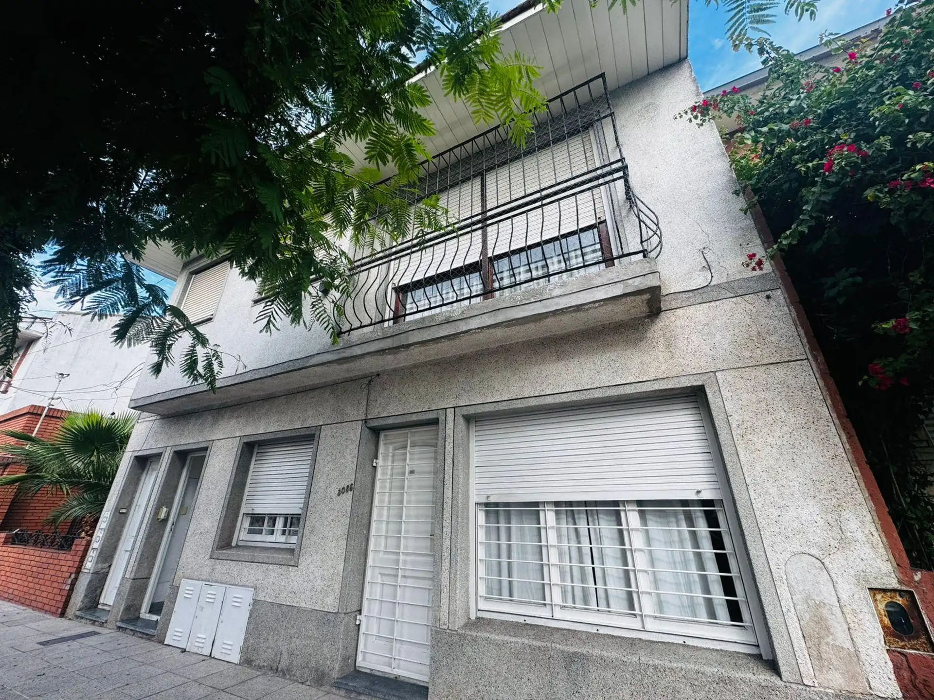 PH en Dorrego 3000 de tres ambientes con balcón