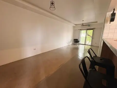 Nicolás Avellaneda 2500