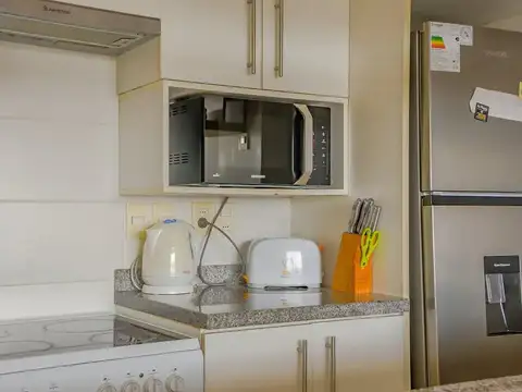 Departamento en Alquiler Temporal en Punta del Este, USD 4.300