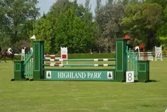 Actividades deportivas futbol, voley, paddle, golf, tenis, basquet, hockey, equitacion en Highland Park Country Club en Los Jazmines & Las Campanillas  en Pilar, Buenos Aires