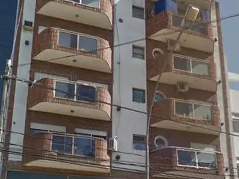 Domingo Faustino Sarmiento 1700, Piso CUB