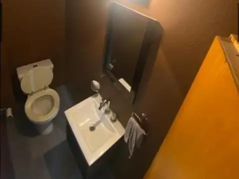 Depto Tipo Casa en Venta de 4 dormitorios