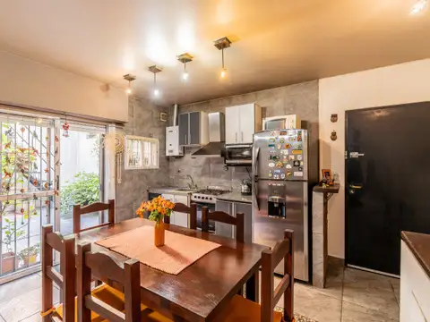Depto Tipo Casa 3 ambientes con 1 baño
