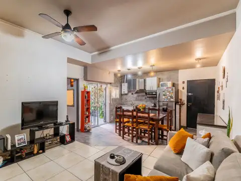 Depto Tipo Casa en Venta en Parque Avellaneda, USD 135.000