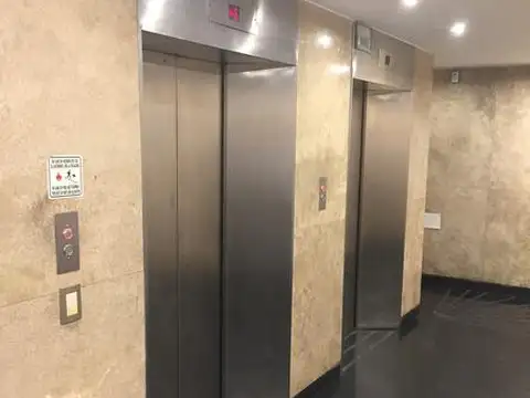 SUIPACHA al 1067, PISO 4° Contrafrente