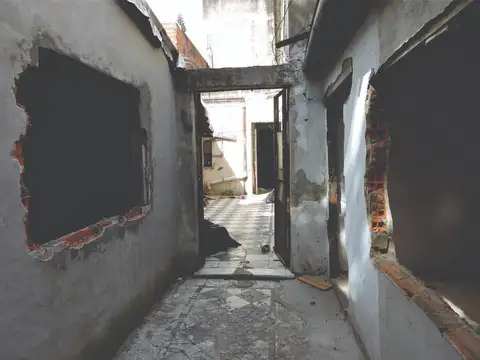 Terreno en Venta en Villa General Mitre, USD 159.000