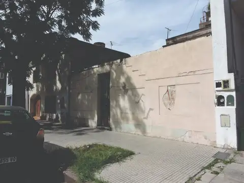 terreno en villa gral mitre, para construir