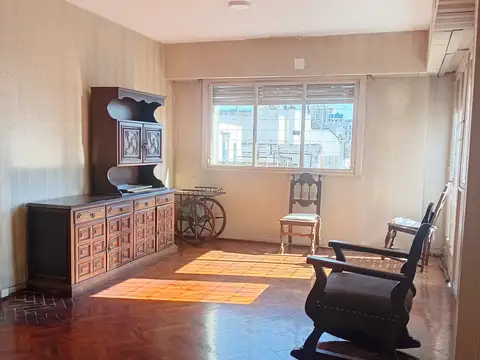 Departamento 4 ambientes con 2 baños