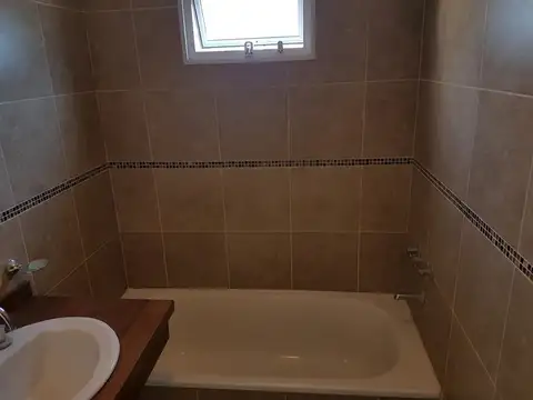 Departamento en Venta en Jardines De Saravi, USD 70.000