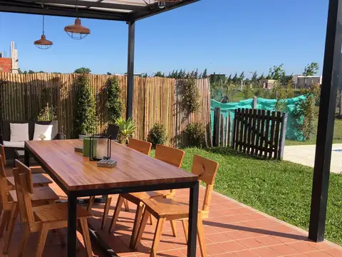 Casa en Vila Marina I