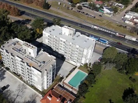 Colectora Este Ramal Escobar 1000