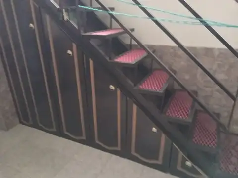 Pirovano 200, Piso PB