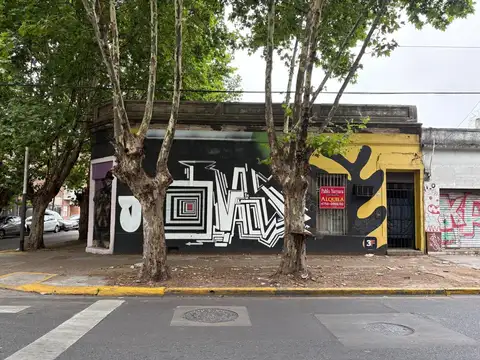 Av. Urquiza