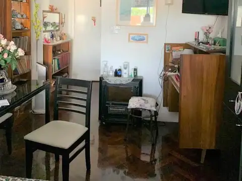 Av San Juan 3500, Piso 4