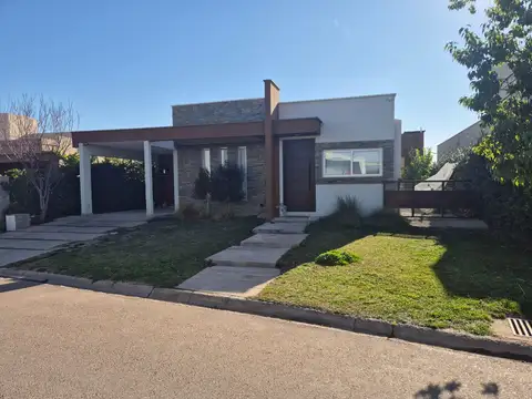 Casa cortaderas ii