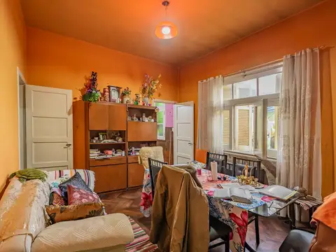 Depto Tipo Casa en Venta de 5 ambientes