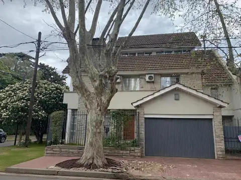 Casa en venta - Martínez -