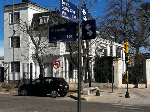 Local Comercial en Venta, en reacondicionamiento.