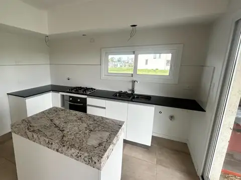 Casa en Venta en Haras Del Sur 3, USD 290.000