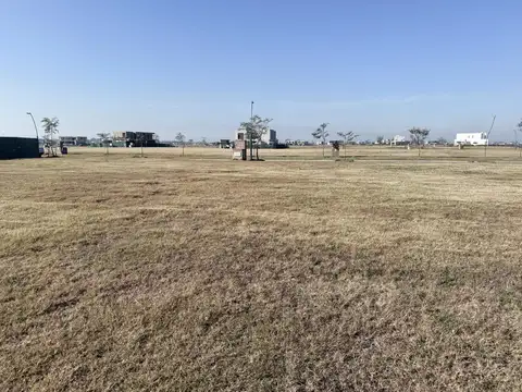 Terreno en Venta en Puertos - Barrio Amarras, USD 99.000