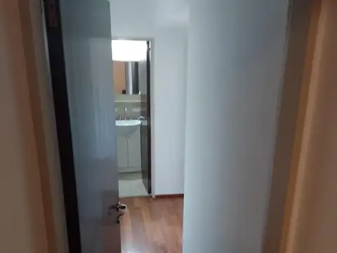 Departamento en Alquiler en Abasto, $ 800.000