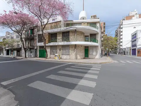 Zeballos esquina Italia