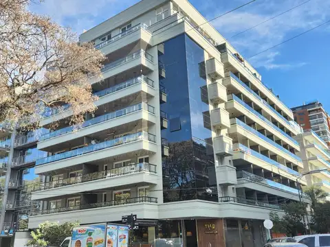 Departamento venta 3 ambientes con cochera