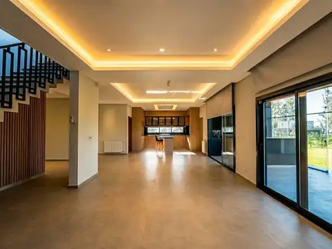 Casa en Venta en Pilar Del Este, USD 320.000