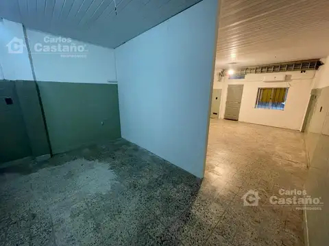 Local en Alquiler en Florida Mitre/Este, $ 650.000