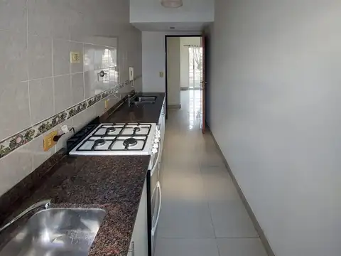 Departamento 3 ambientes con 1 baño