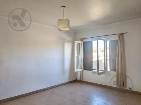 Depto Tipo Casa en Alquiler de 3 ambientes