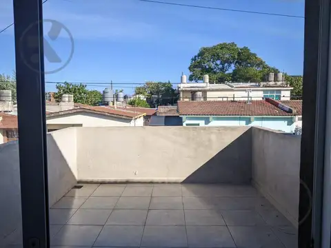 Depto Tipo Casa en Alquiler 15 años