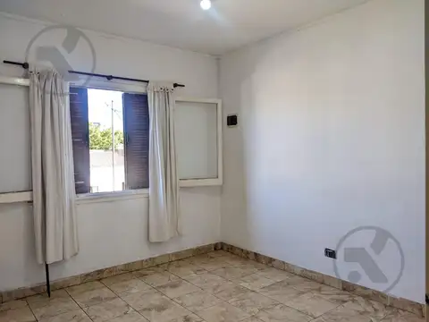 Depto Tipo Casa en Alquiler de 2 dormitorios