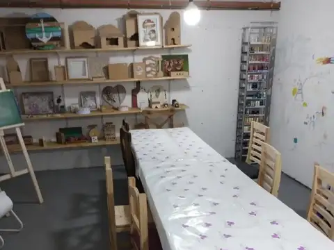 IMPORTANTE LIBRERIA Y ARTISTICA EN HAEDO ZONA COLEGIOS