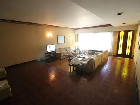 Casa 3 ambientes con 3 baños
