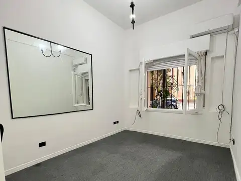 Departamento en Alquiler en Belgrano C, $ 550.000