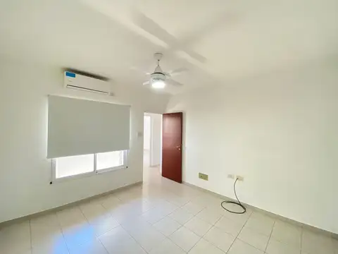 VENTA / DEPARTAMENTO /2 DORMITORIOS/ B° 9 DE JULI0