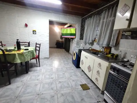 Casa en Venta en Godoy Cruz, USD 52.000