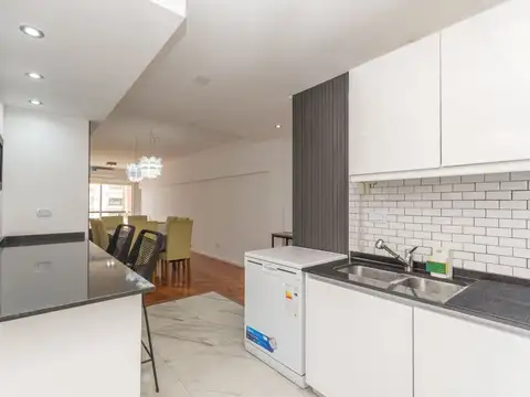 Departamento 4 ambientes con 2 baños