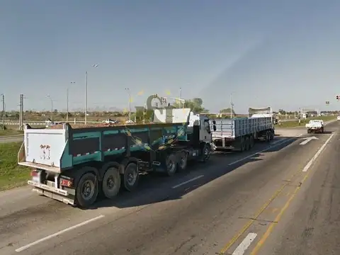 VENTA TERRENO GRAN FRENTE RUTA 102 USO COMERCIAL DEPOSITO