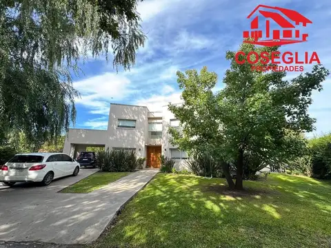 Casa en Alquiler en springdale en derqui