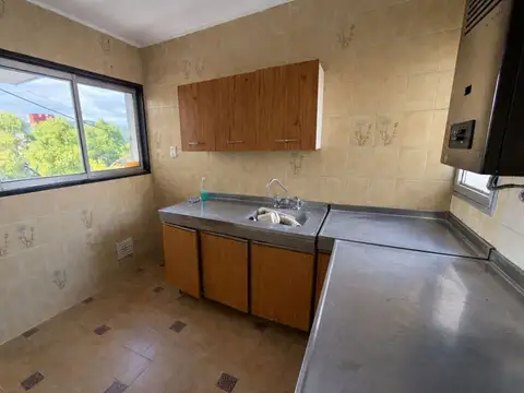Departamento 3 ambientes con 1 baño