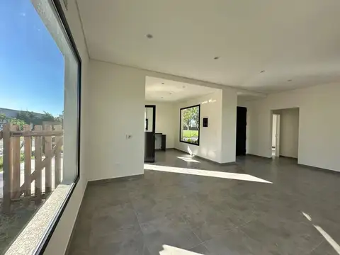 Sg Casa Venta A Estrenar Pilar Del Este