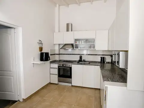 PH EN VENTA TURDERA 4 AMBIENTES CON GRAN BALCON