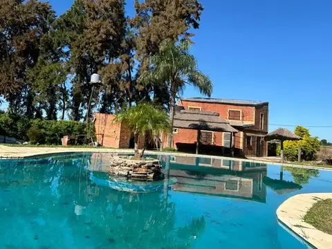 COMPLEJO DE CABAÑAS SANTA ROSA DE CALCHINES